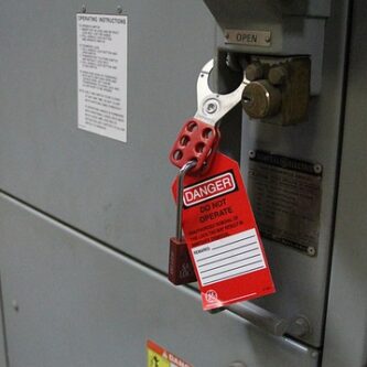 Electrical Lock Out Tag Out (Explained For Beginners)